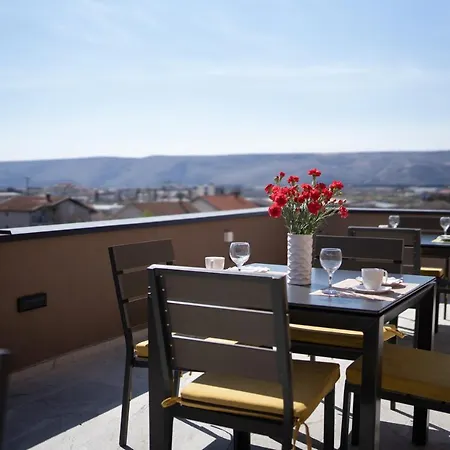 And Smile Διαμέρισμα Μόσταρ