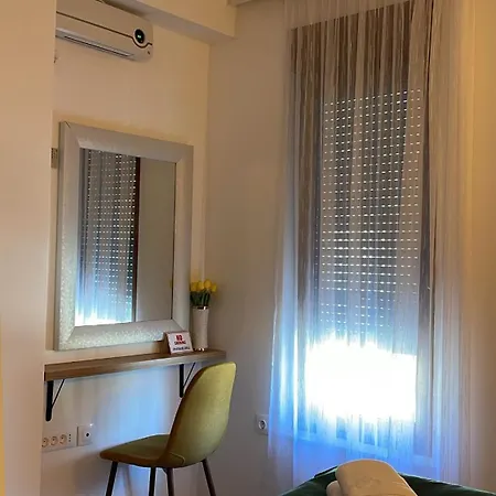 And Smile Apartman